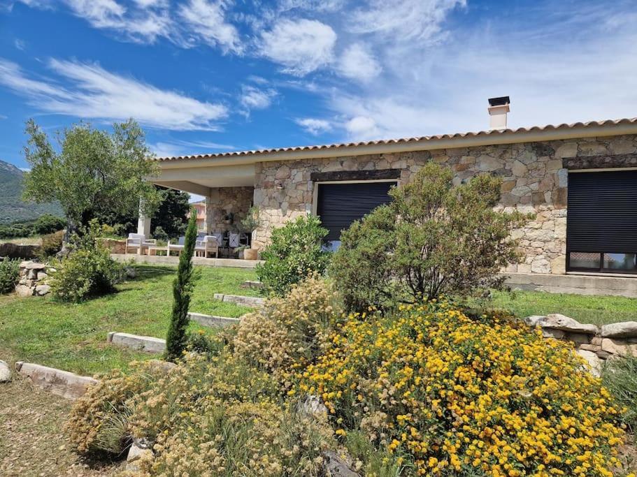 Maison Type Bergerie Proche Porto-vecchio *
